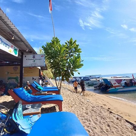 4 Sisters Divers Bunaken Rum bild