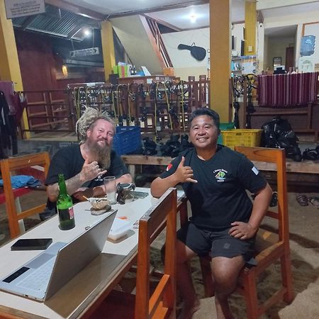 4 Sisters Divers Bunaken Exteriör bild