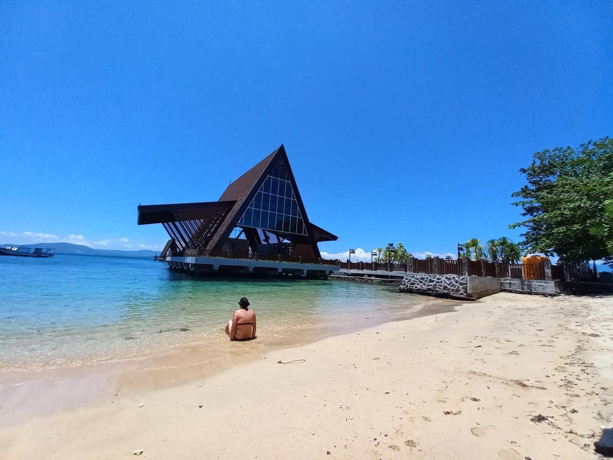 4 Sisters Divers Bunaken Exteriör bild