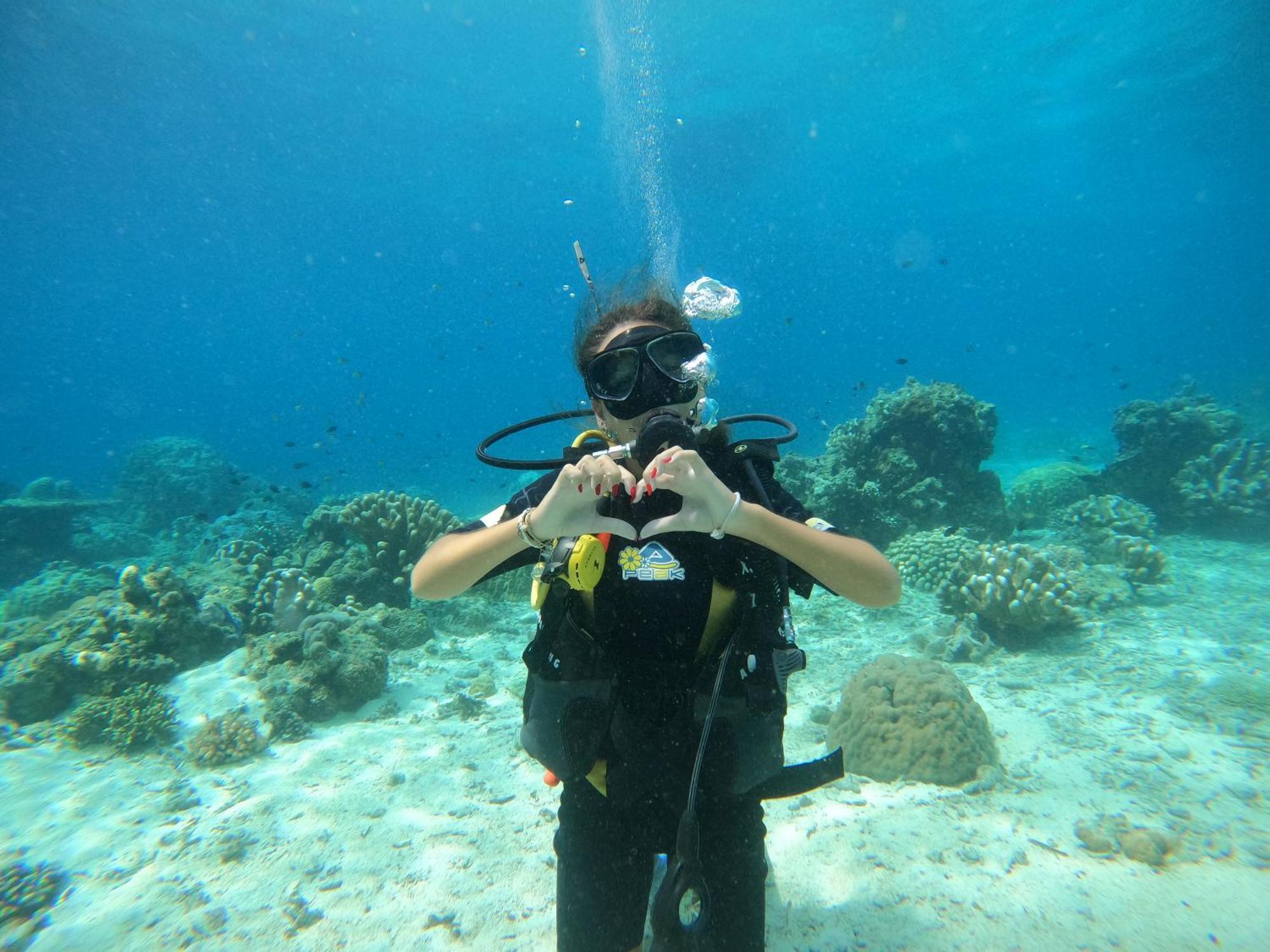 4 Sisters Divers Bunaken Exteriör bild