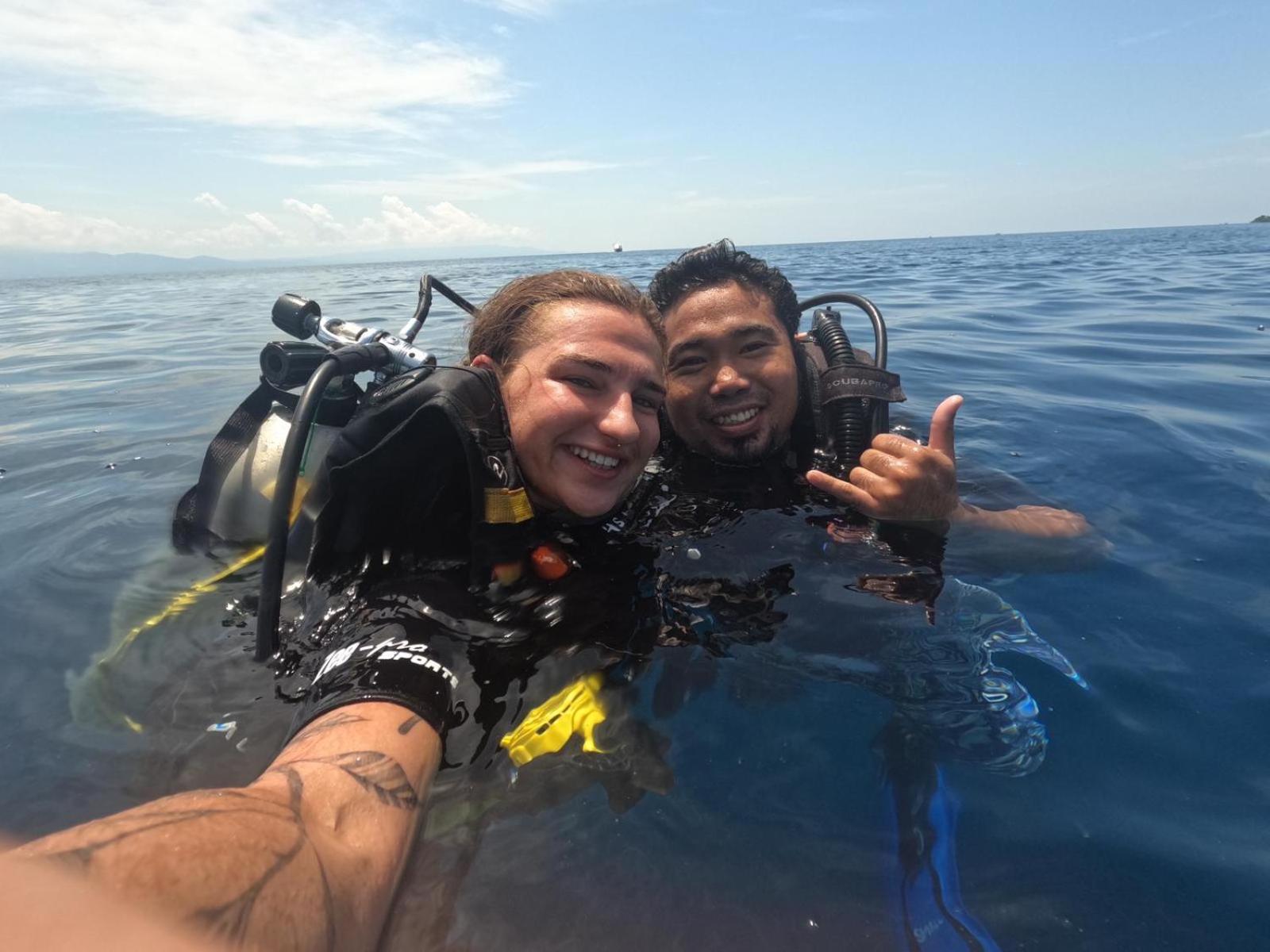 4 Sisters Divers Bunaken Exteriör bild